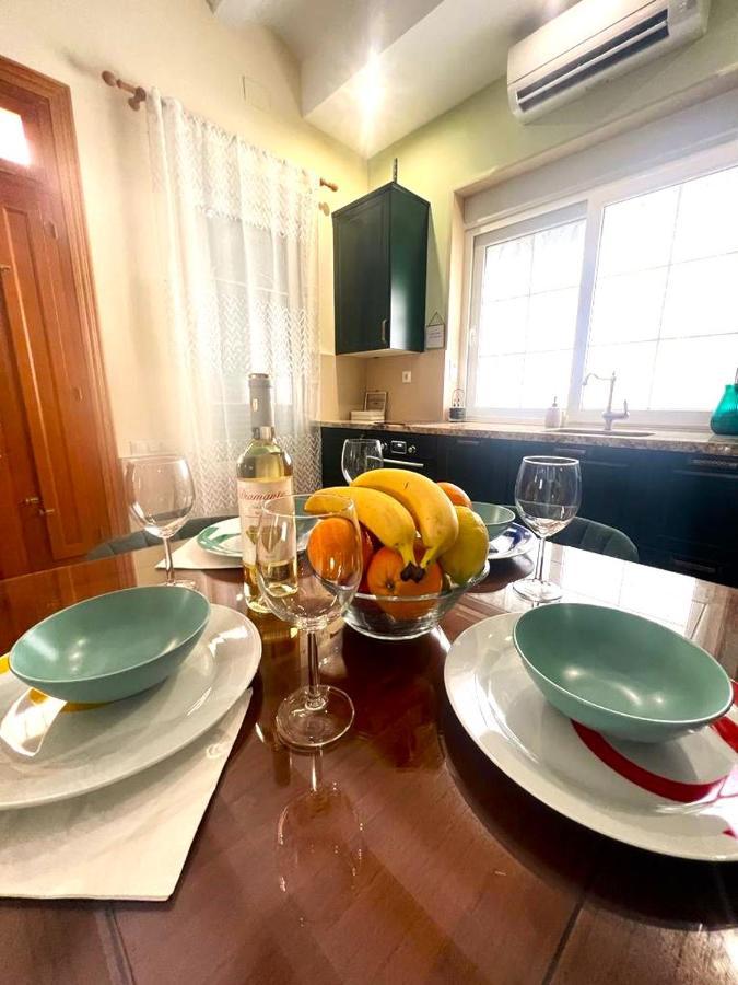 Esmeralda Apartment With Free Private Underground Parking فالنسيا المظهر الخارجي الصورة
