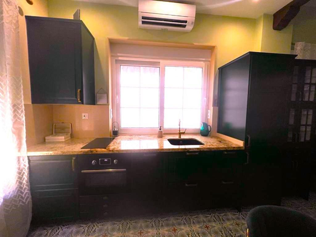 Esmeralda Apartment With Free Private Underground Parking فالنسيا المظهر الخارجي الصورة