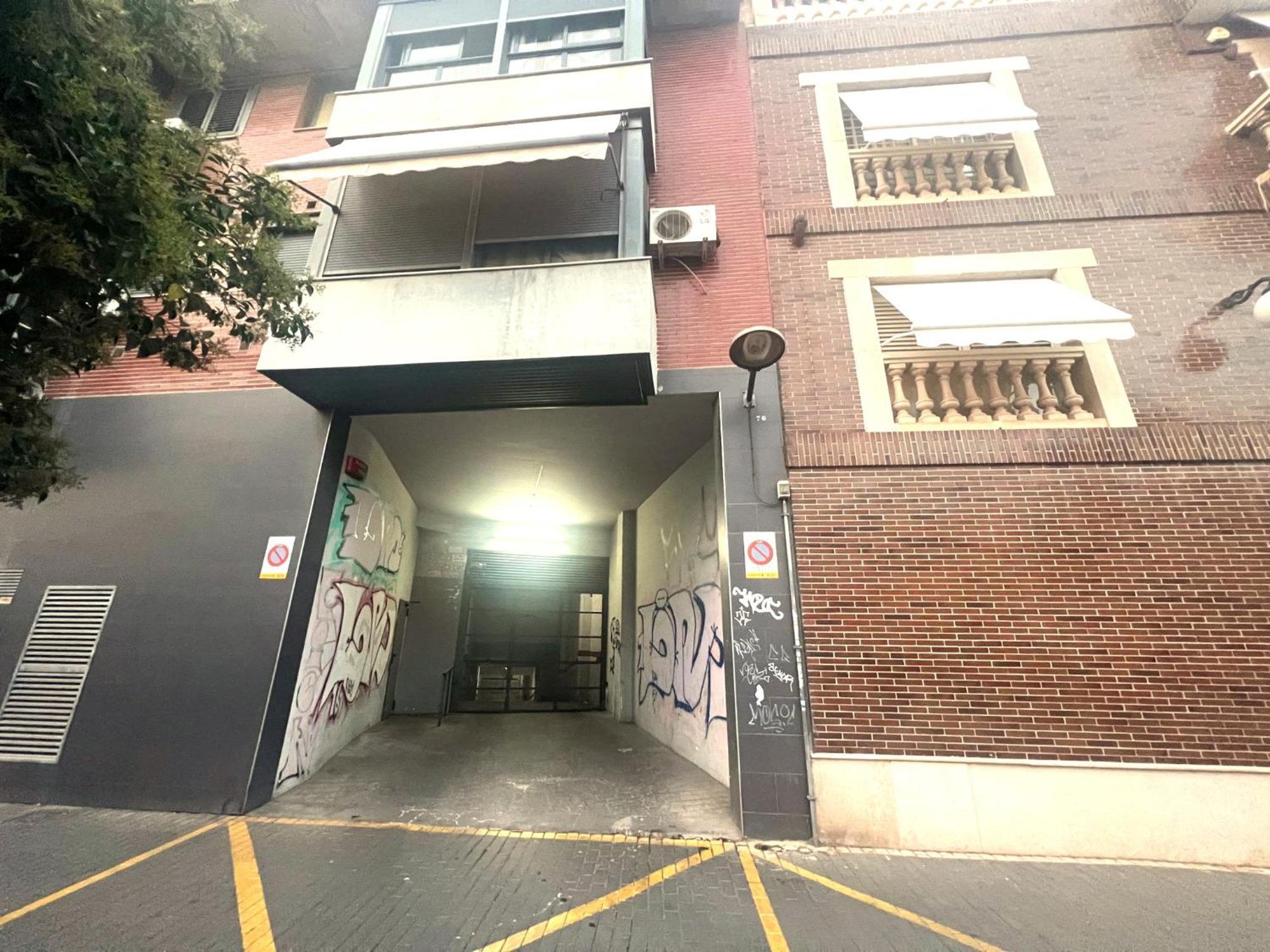 Esmeralda Apartment With Free Private Underground Parking فالنسيا المظهر الخارجي الصورة