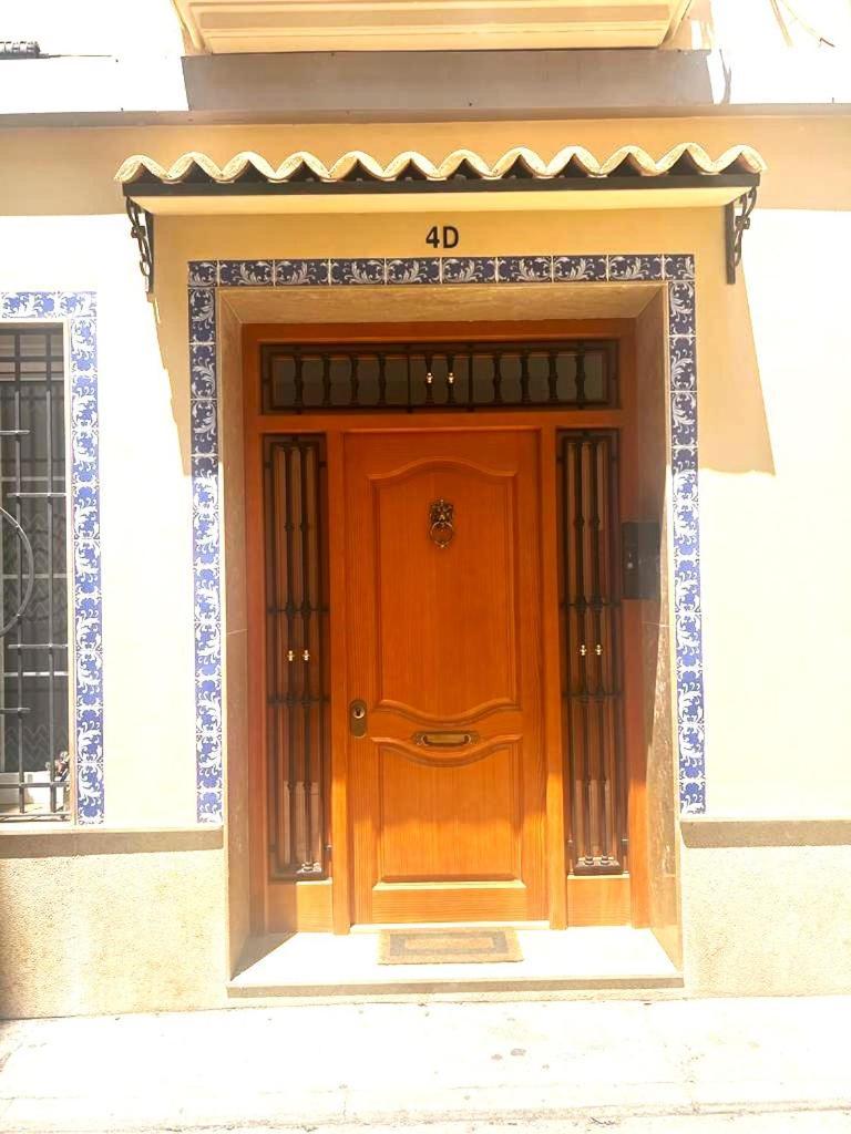 Esmeralda Apartment With Free Private Underground Parking فالنسيا المظهر الخارجي الصورة